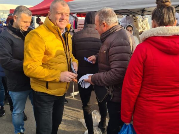 Costel Barbu încurajează educația online pentru accesibilitate și flexibilitate